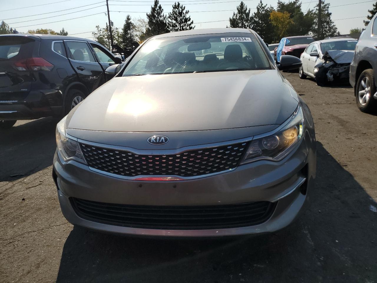 5XXGU4L31GG062273 2016 Kia Optima Ex