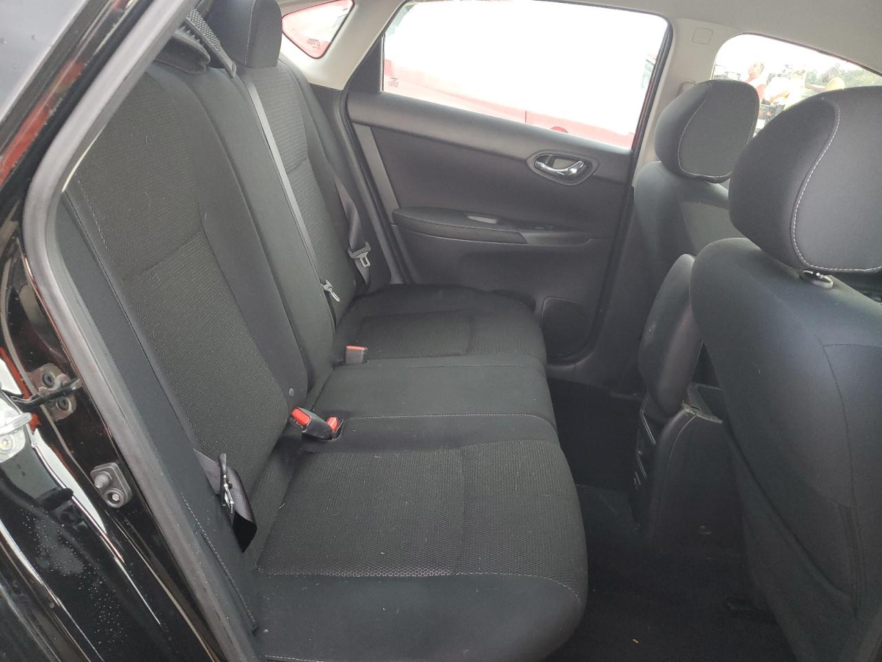2019 Nissan Sentra - Image 11