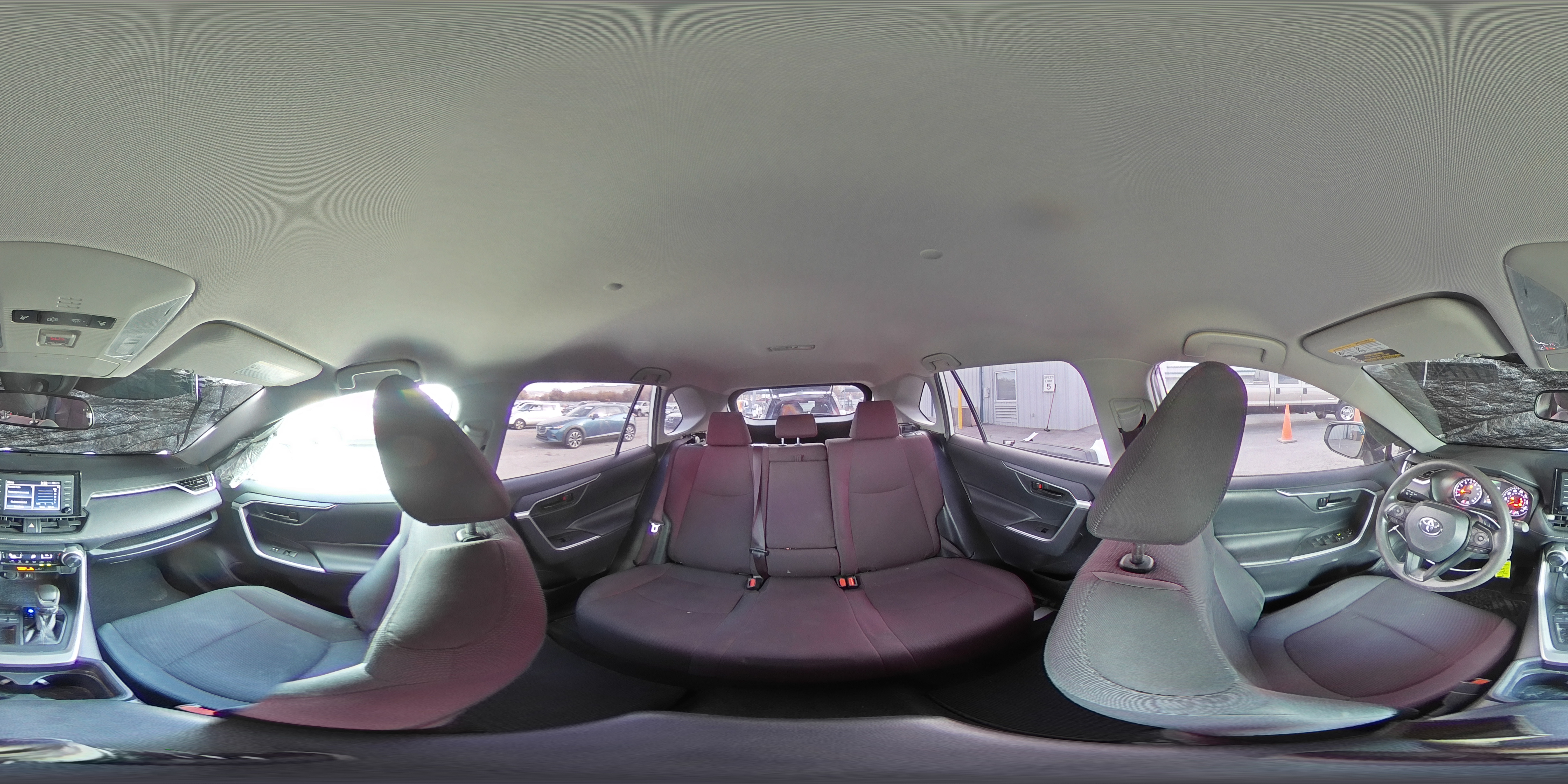2019 Toyota RAV 4 - Image 15