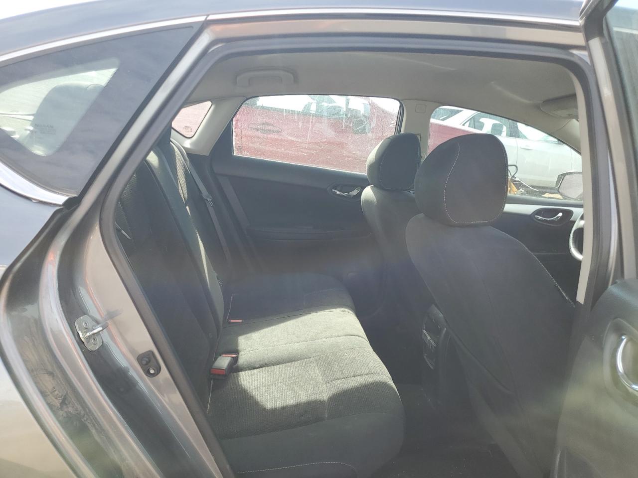 2018 Nissan Sentra - Image 10