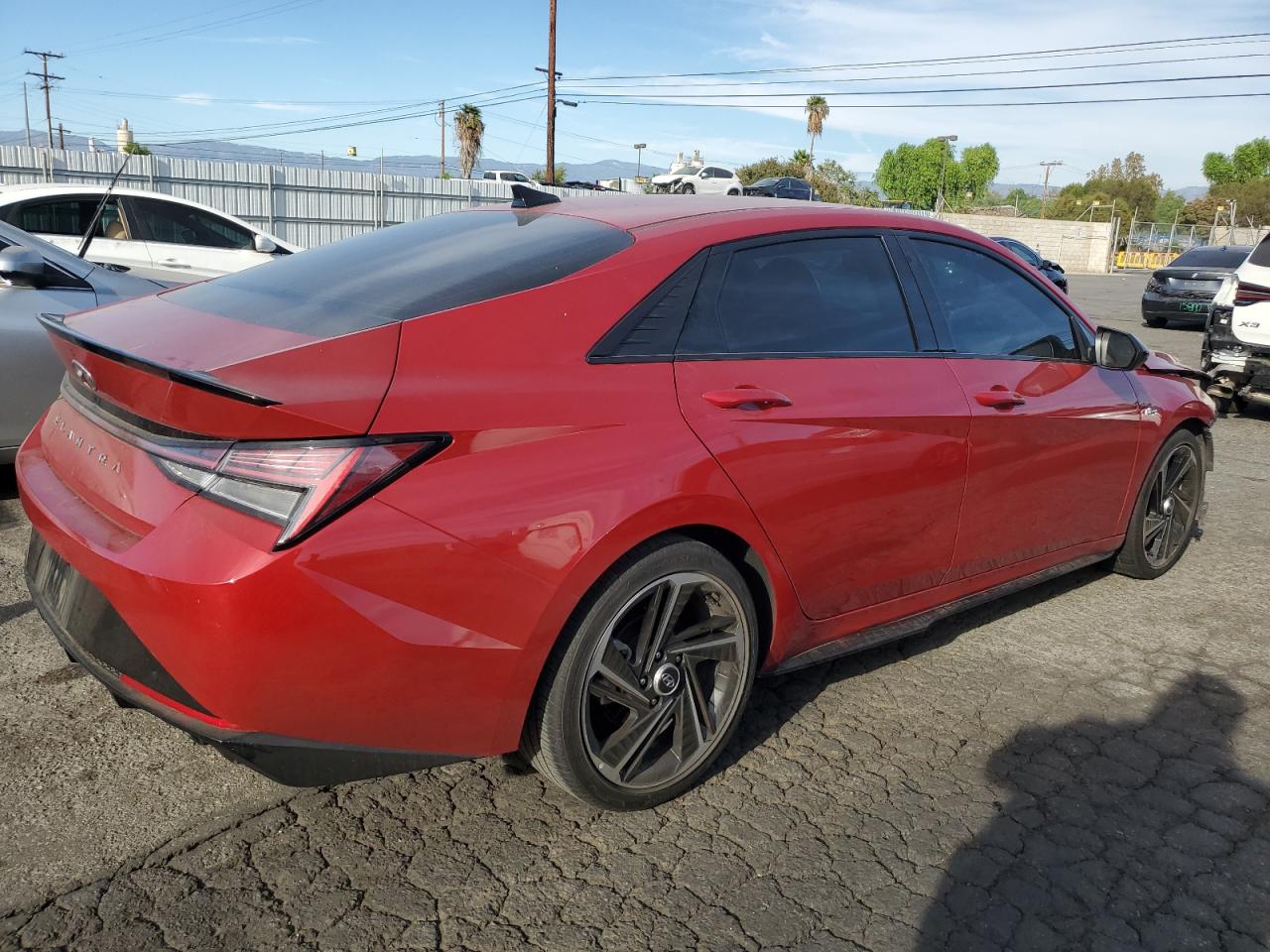 2022 Hyundai Elantra - Image 3