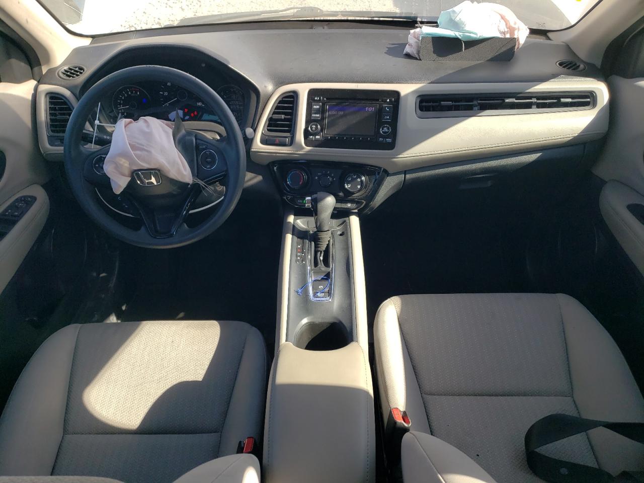 2017 Honda HR-V - Image 8