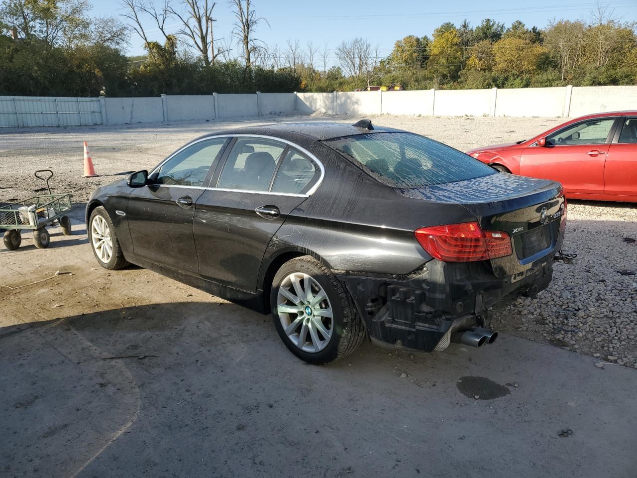 WBAFV3C59GD687211 2016 BMW 5 SERIES - Image 2