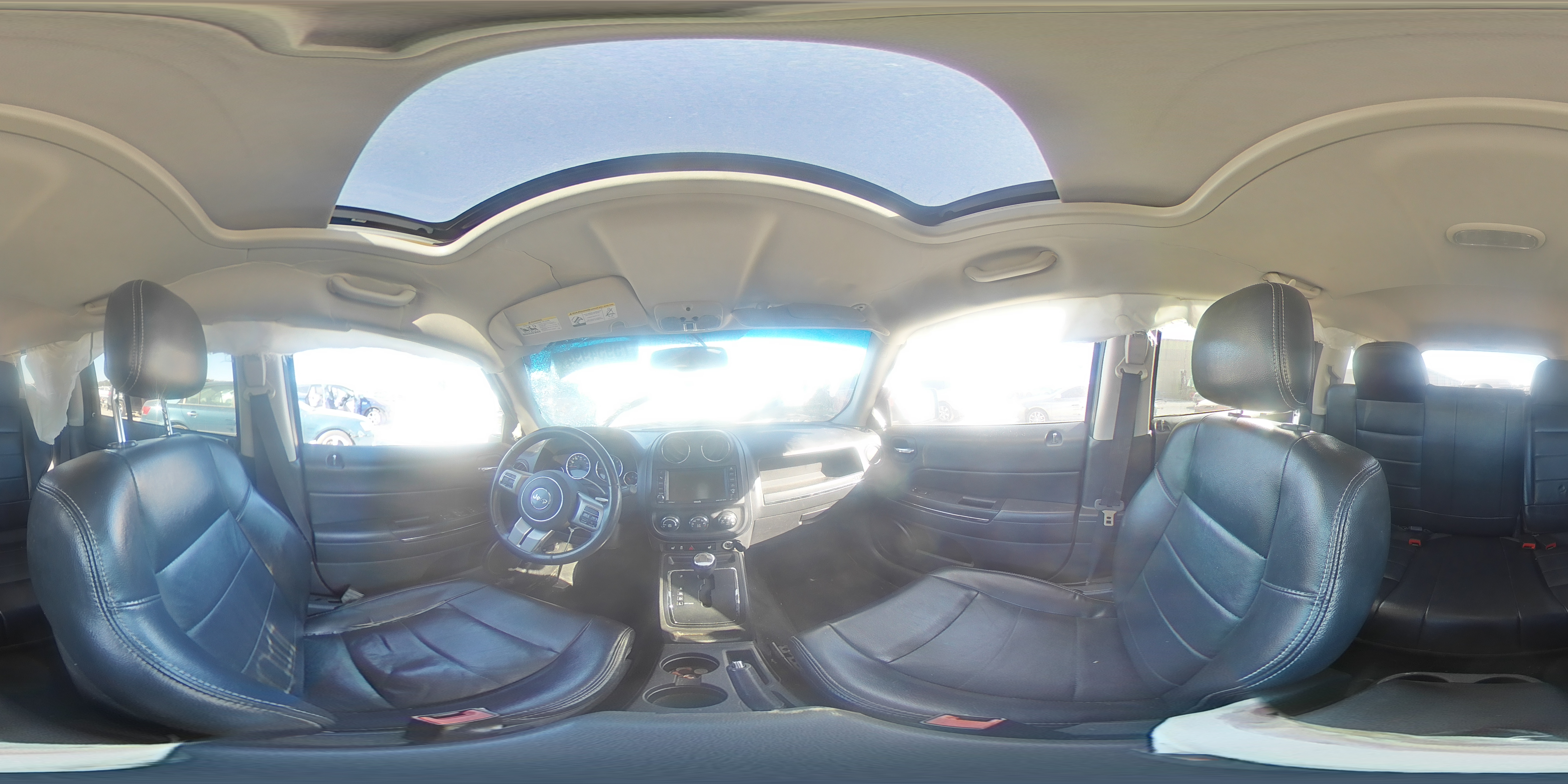 2012 Jeep Liberty (Patriot) - Image 14