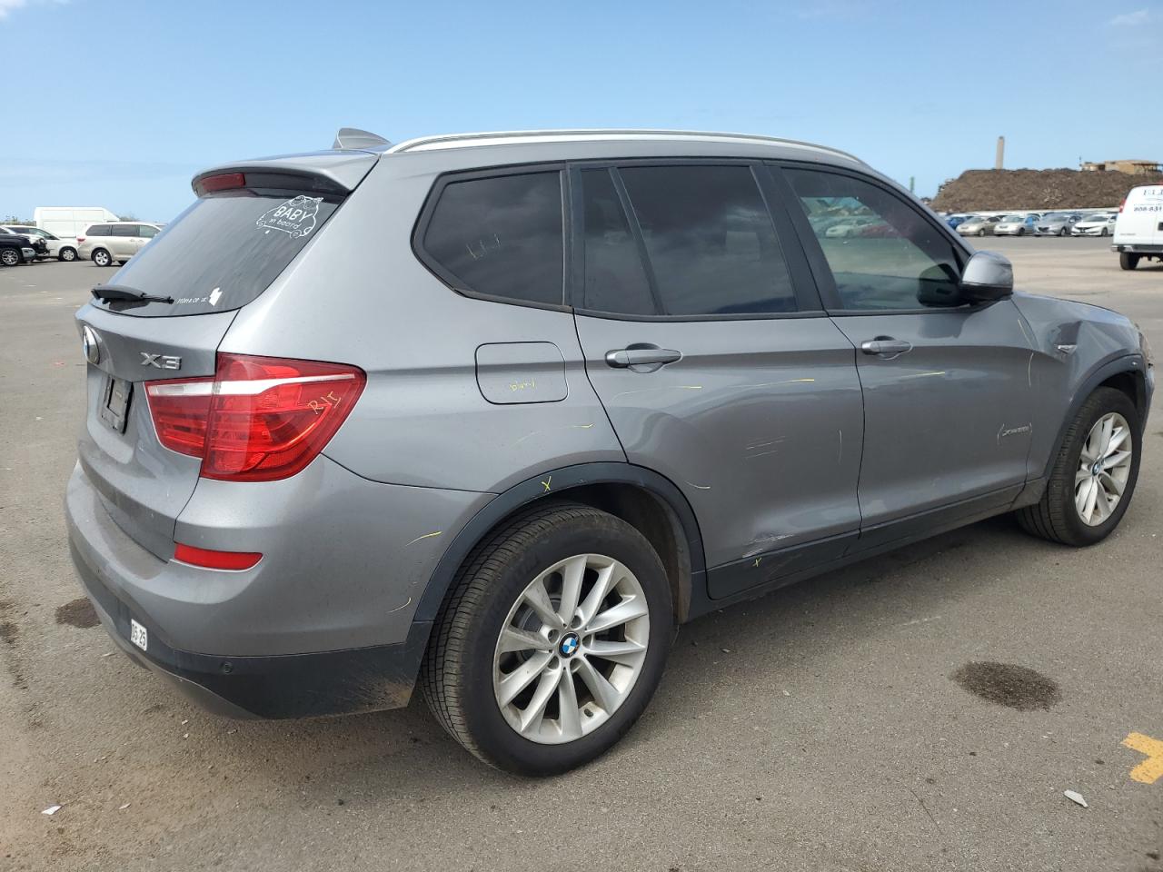 VIN 5UXWX9C54H0D95721 2017 BMW X3 no.3