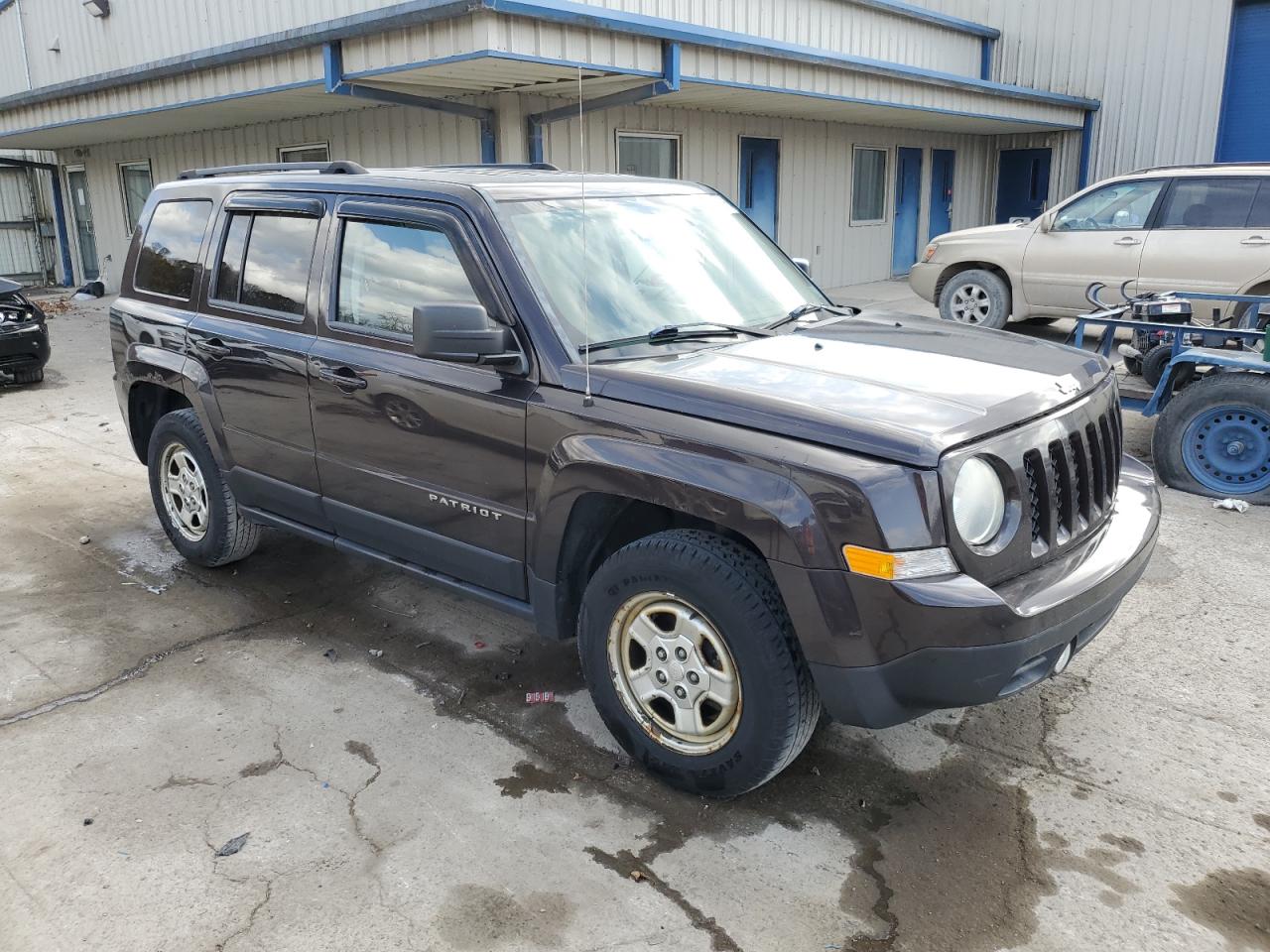 2014 Jeep Liberty (Patriot) - Image 4