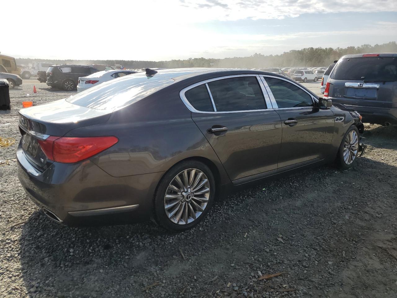 2015 Kia K900 VIN: KNALW4D48F6022332 Lot: 75312254