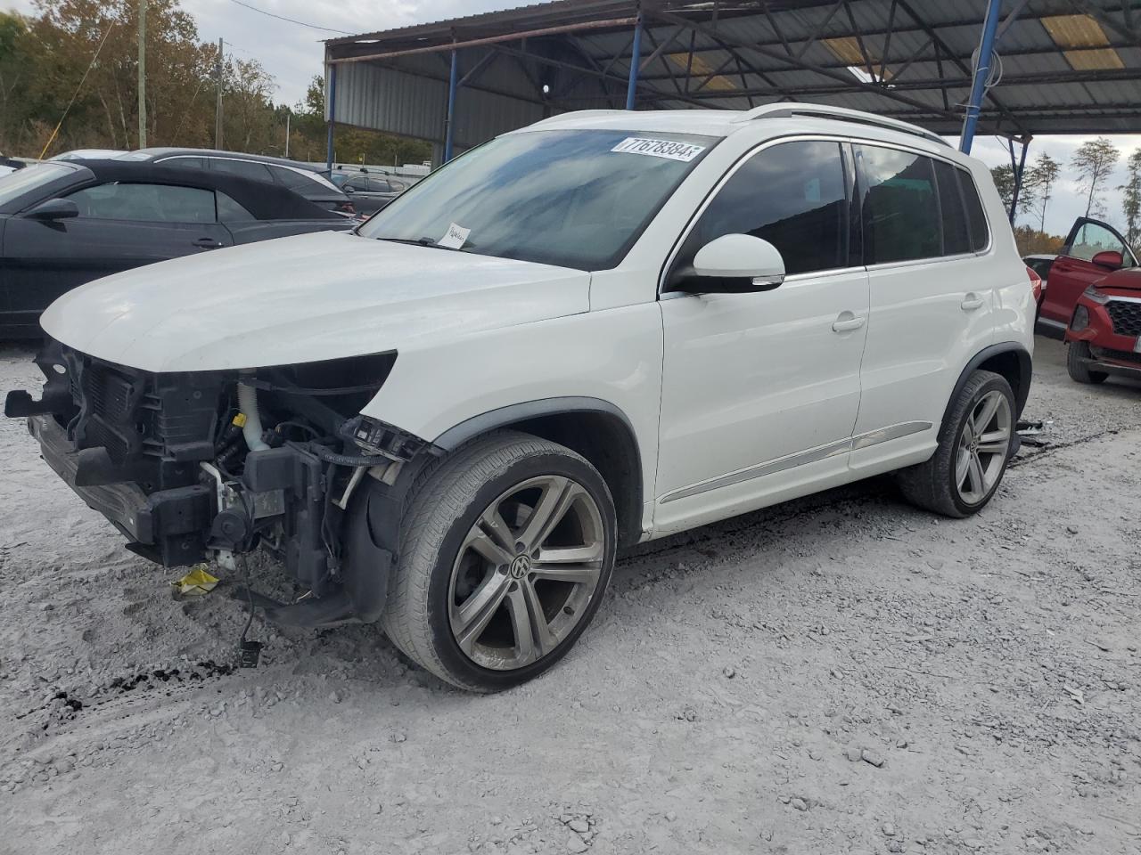 2016 Volkswagen Tiguan - Image 1