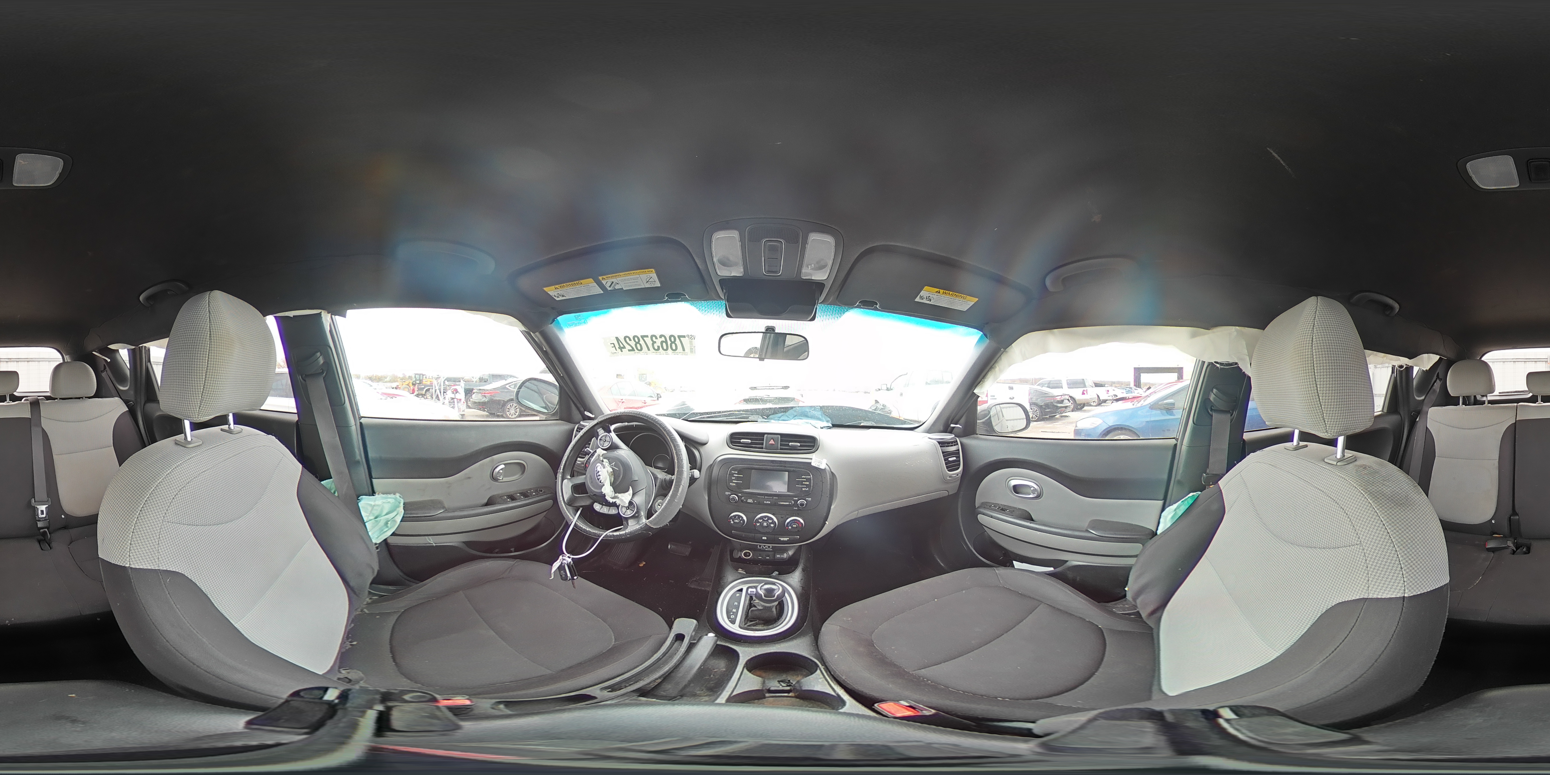 2015 Kia Soul - Image 13