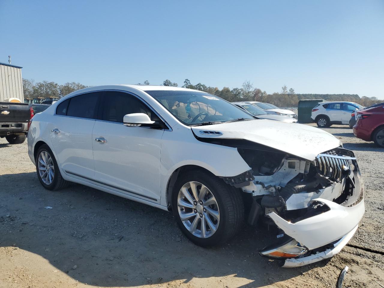 VIN 1G4GB5G32GF170529 2016 BUICK LACROSSE no.4