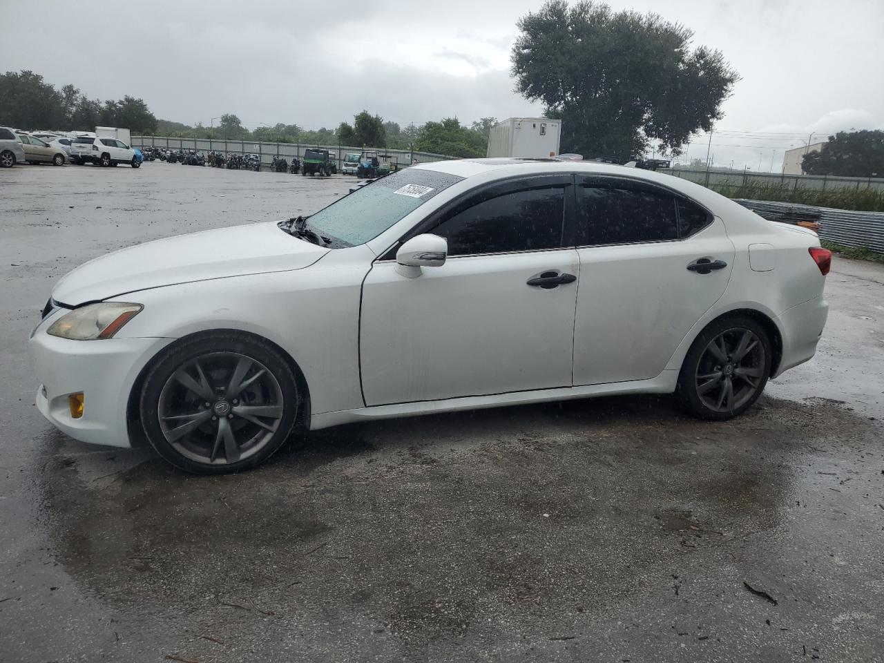 2010 Lexus IS - Image 1