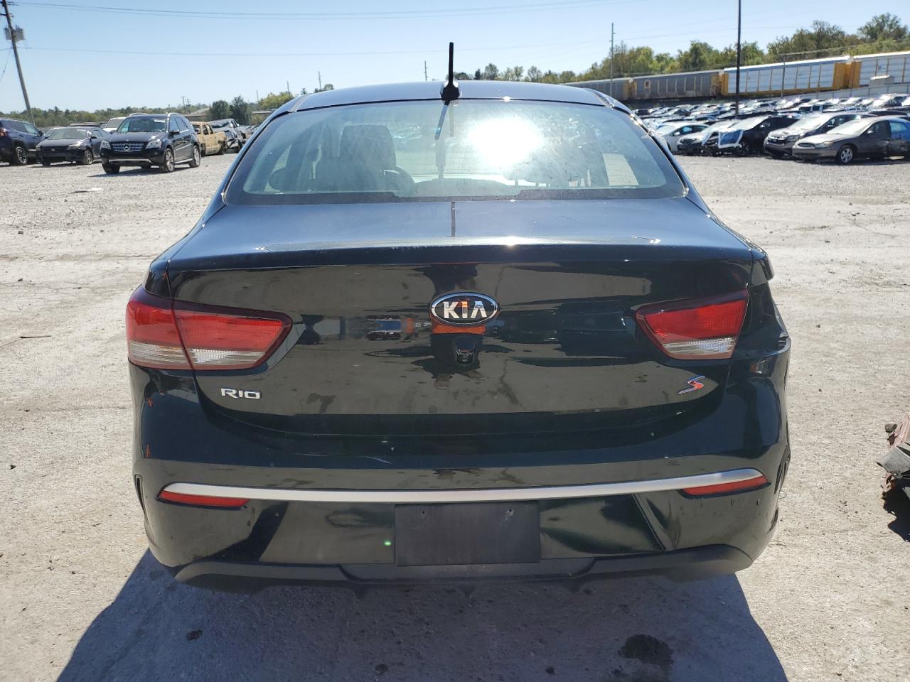 3KPA24AD2ME401571 2021 Kia Rio Lx