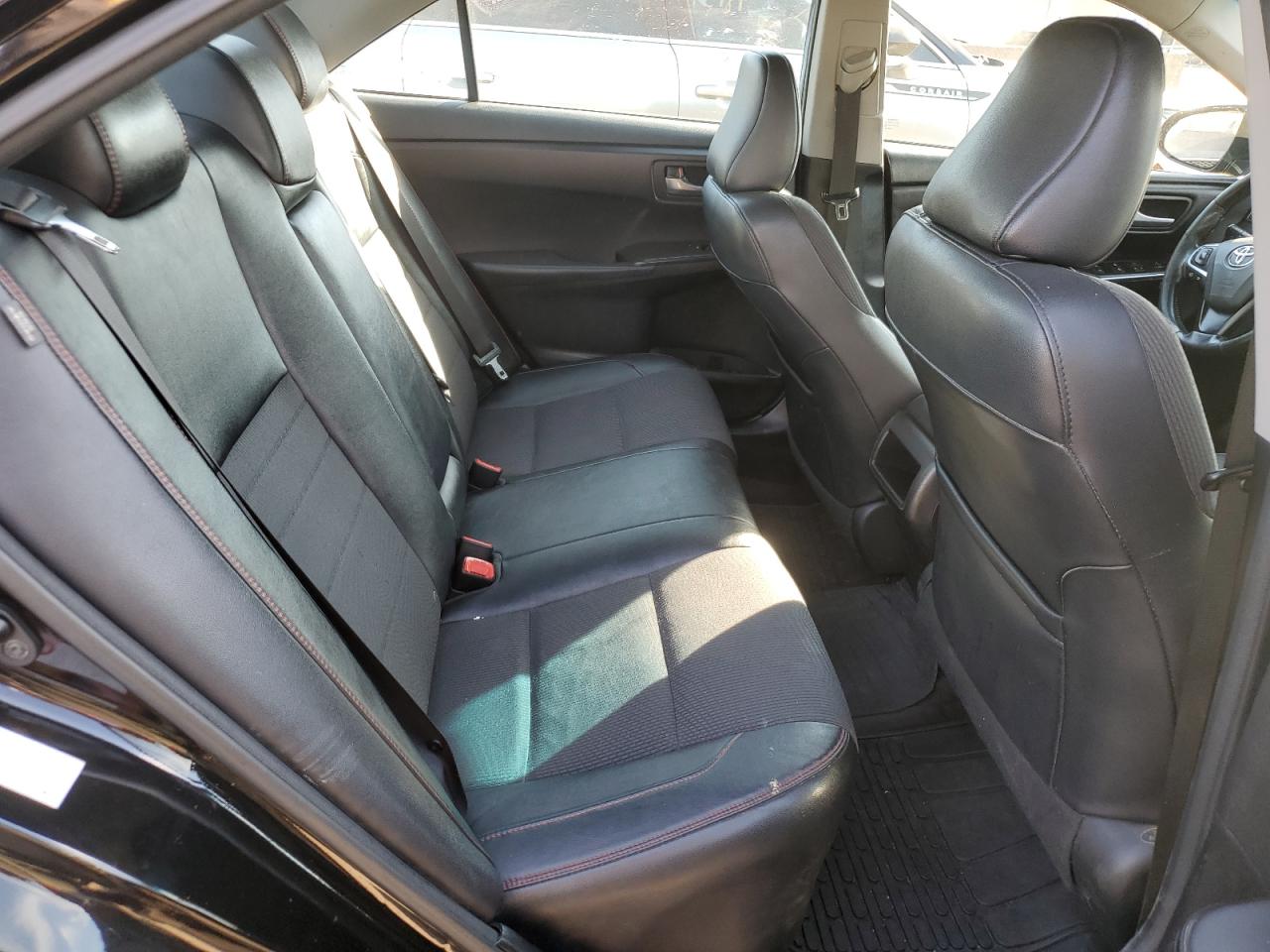 2017 Toyota Camry - Image 10
