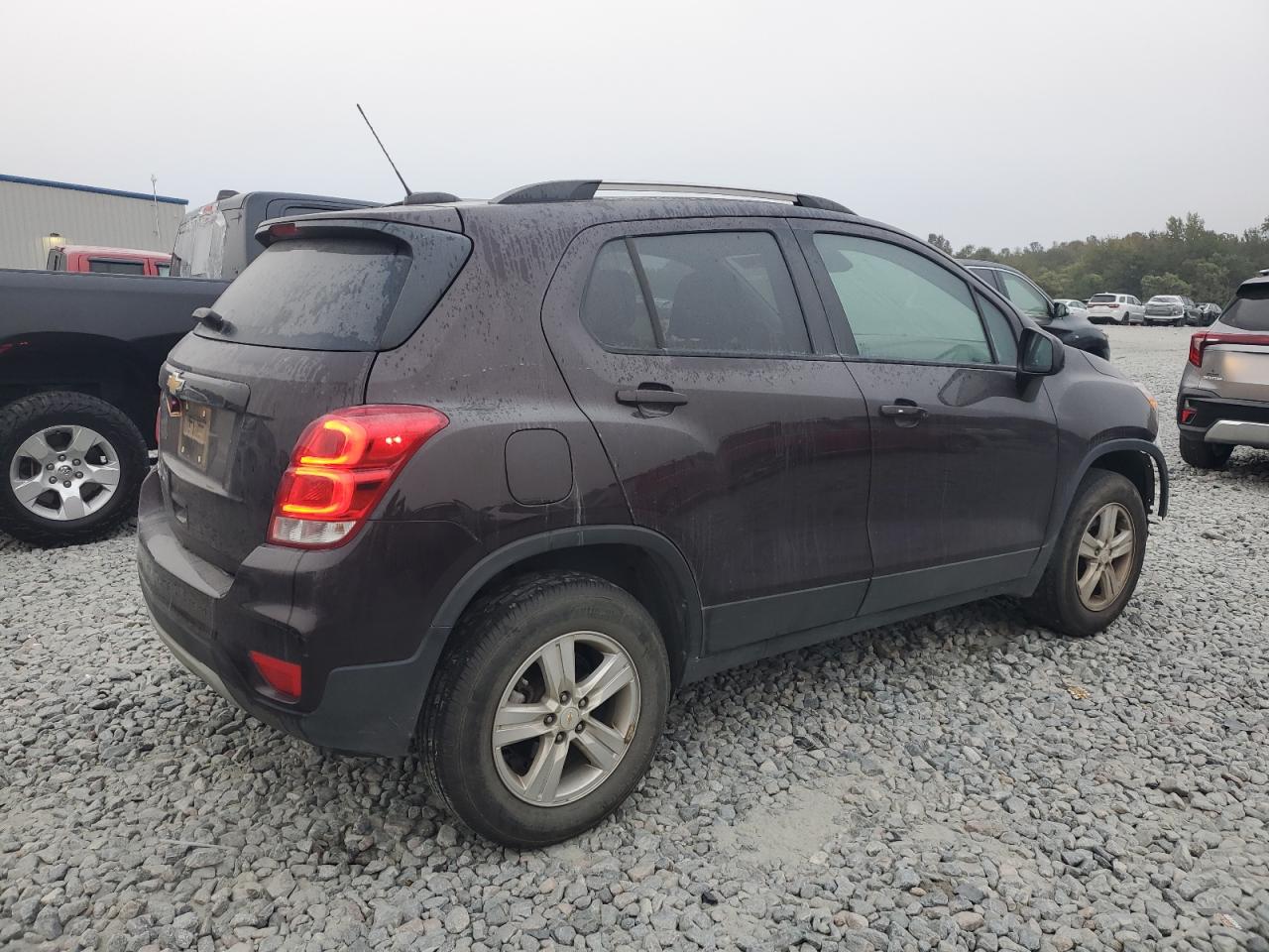 2022 Chevrolet Trax - Image 3