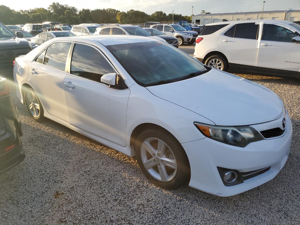 2013 Toyota Camry - Image 4