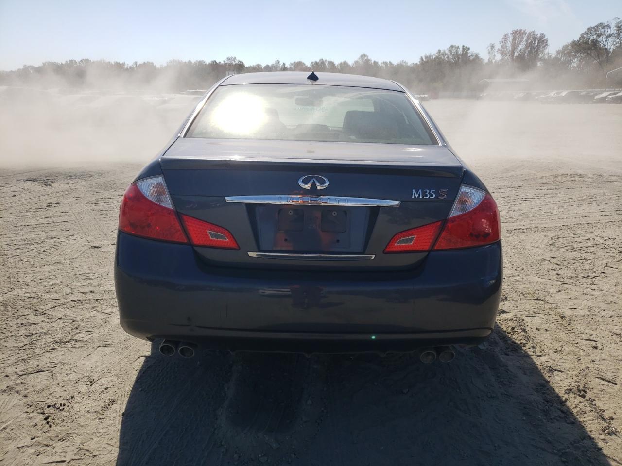 2009 Infiniti M - Image 6