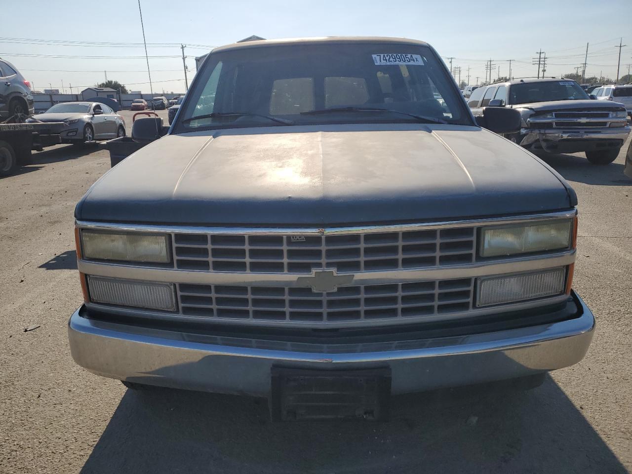 1GNEC16K3NJ356978 1992 Chevrolet Suburban C1500