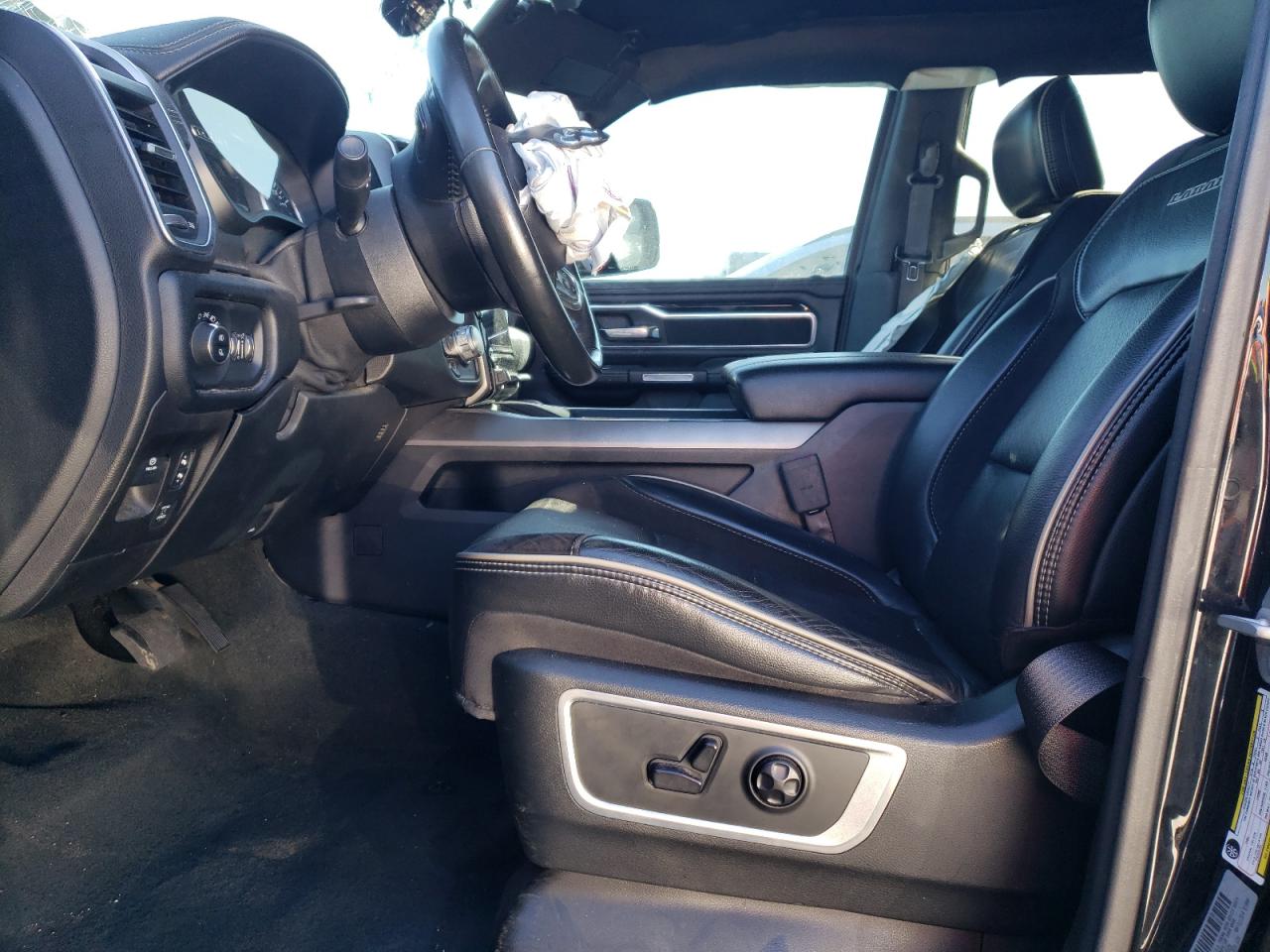 2020 RAM 1500 - Image 7