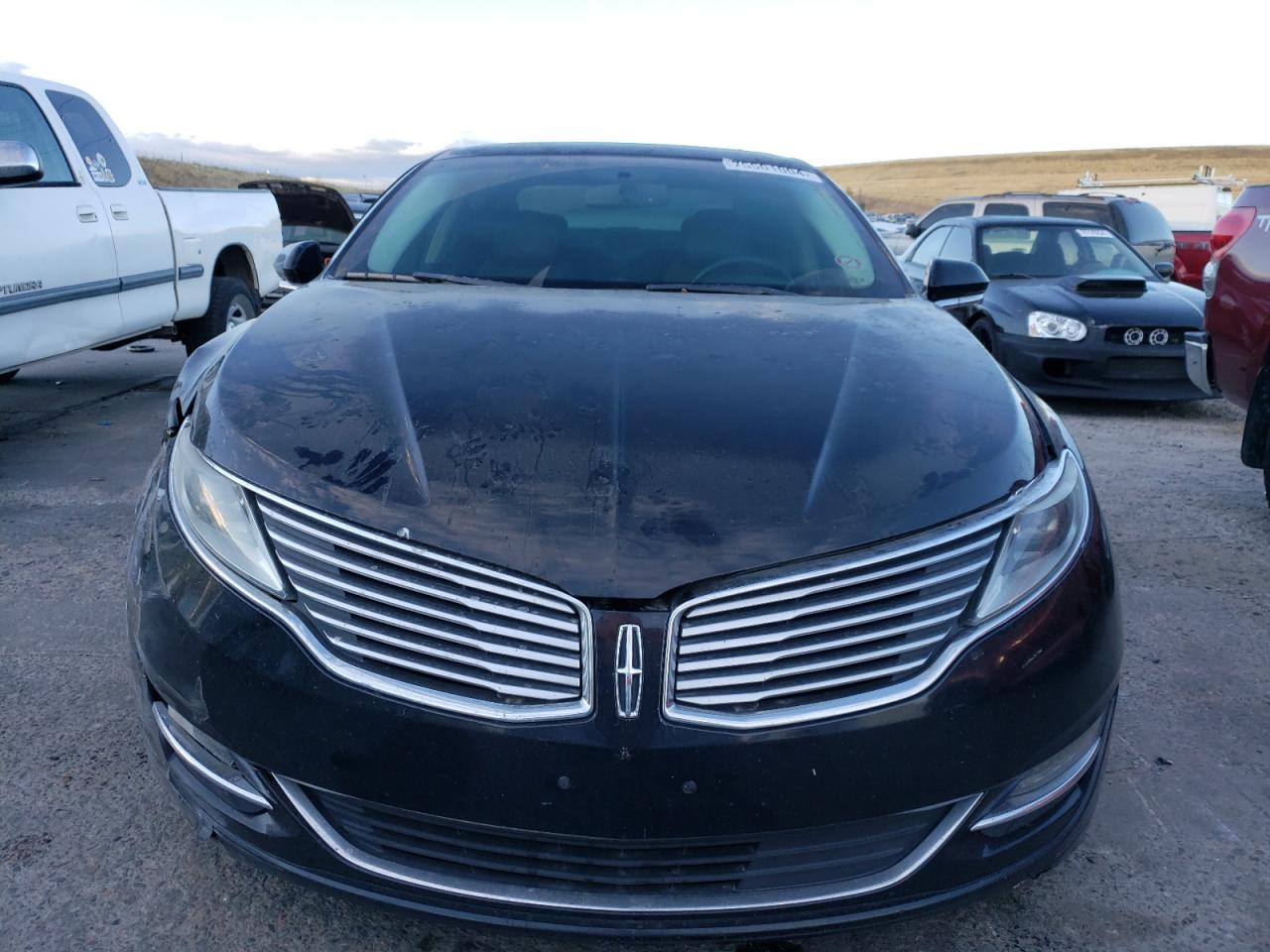 2016 Lincoln MKZ - Image 5