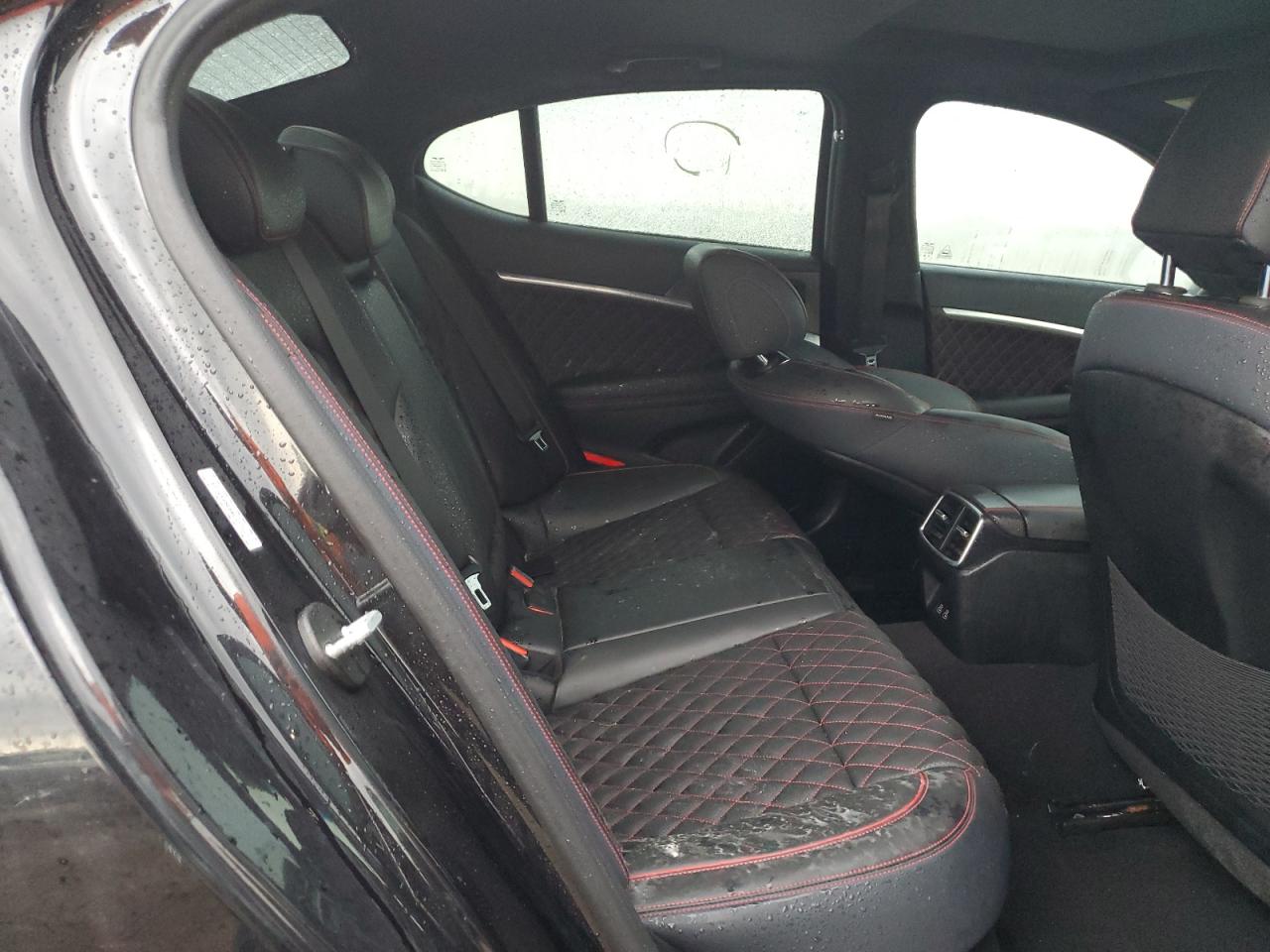 2024 Genesis G70 - Image 10
