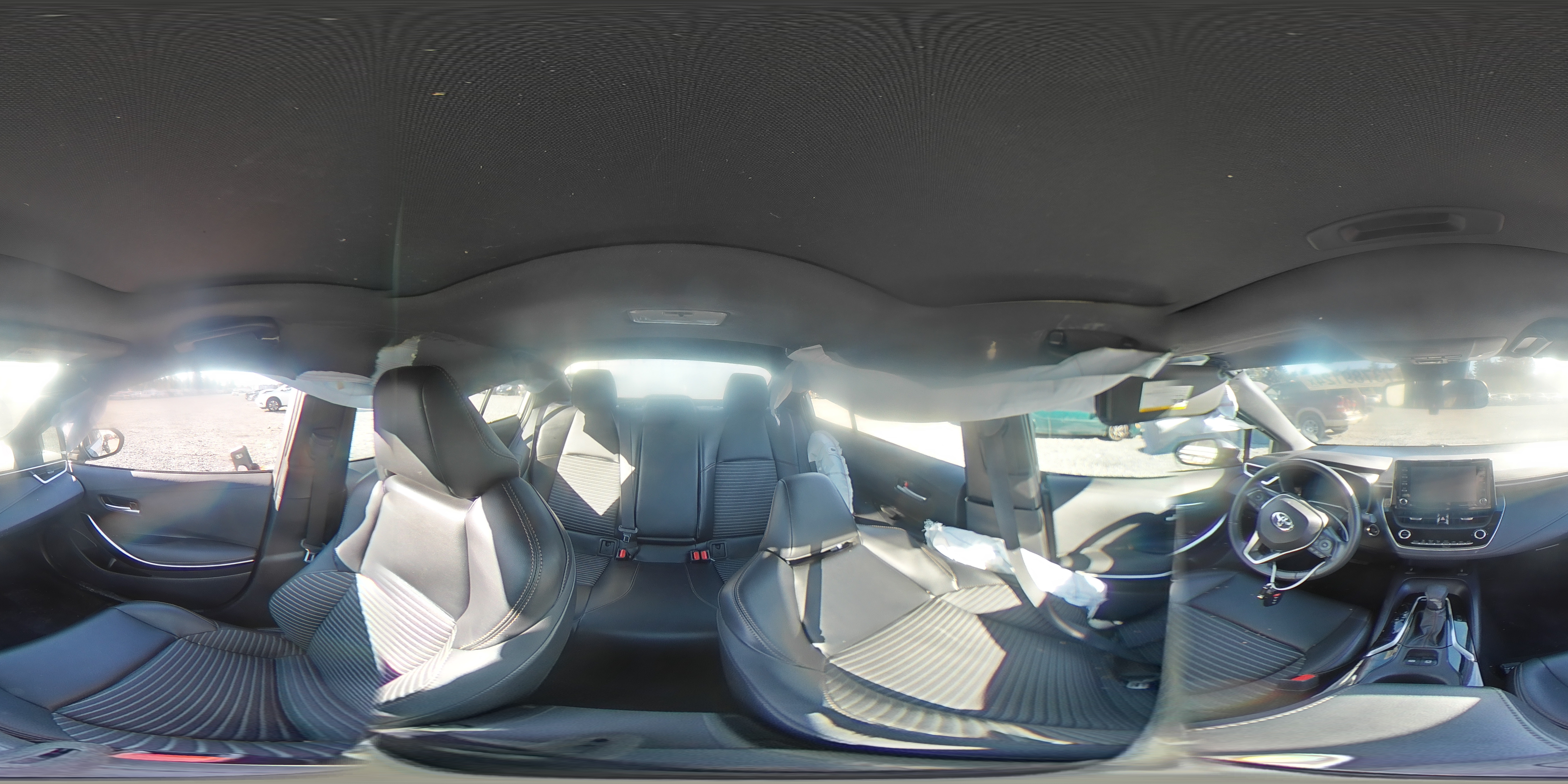 2022 Toyota Corolla - Image 13