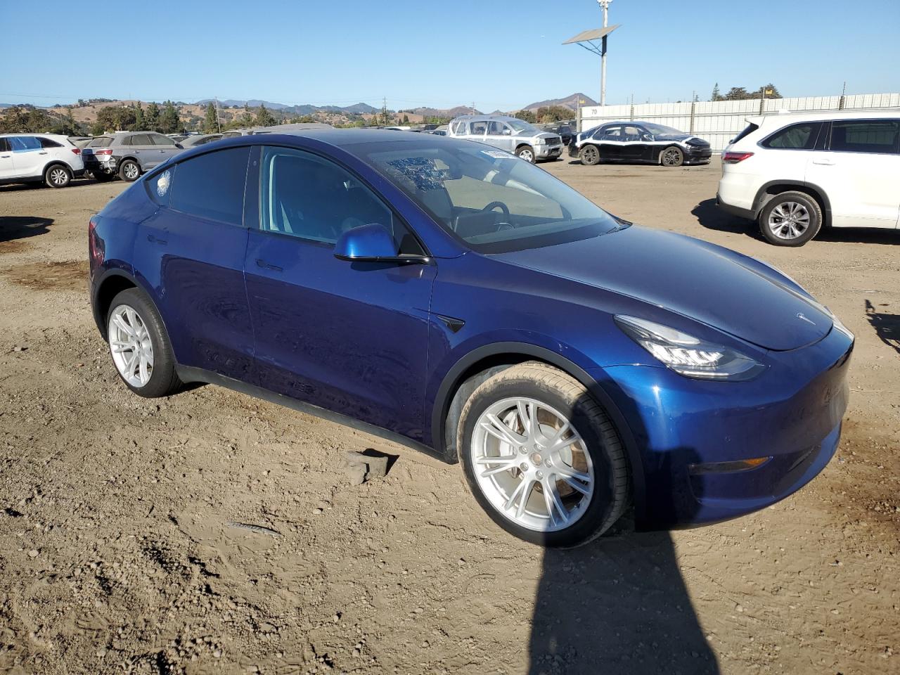 VIN 5YJYGDEE1LF015140 2020 TESLA MODEL Y no.4