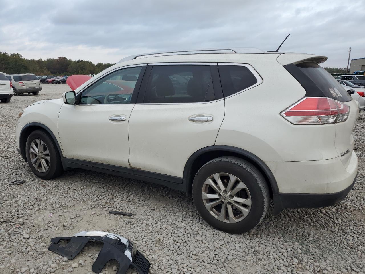 2015 Nissan Rogue S VIN: KNMAT2MT5FP551441 Lot: 78842344