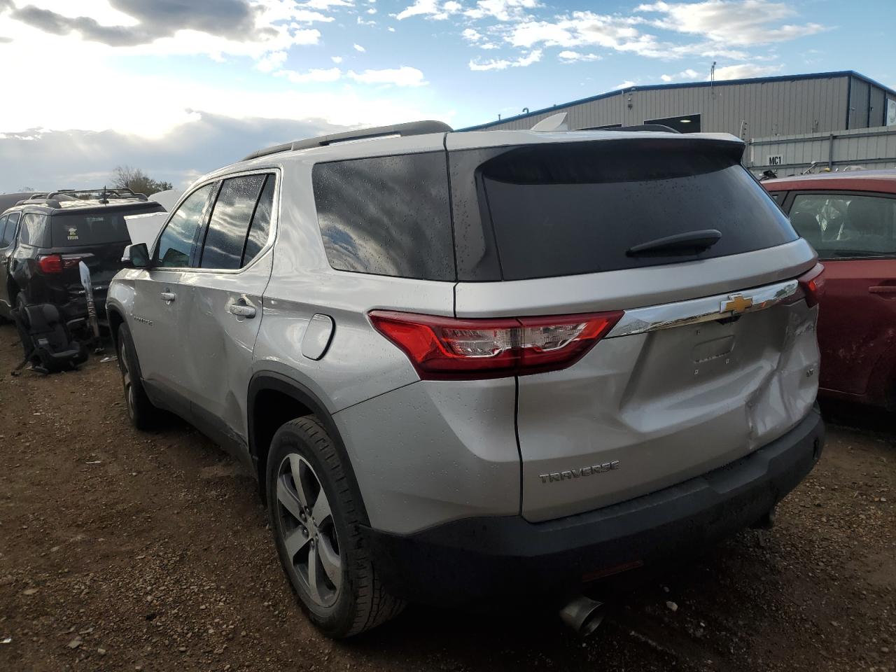 VIN 1GNERHKW9KJ231270 2019 CHEVROLET TRAVERSE no.2