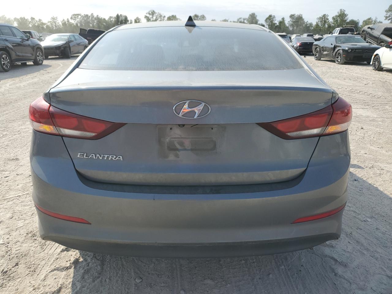 KMHD84LF4JU611284 2018 Hyundai Elantra Sel