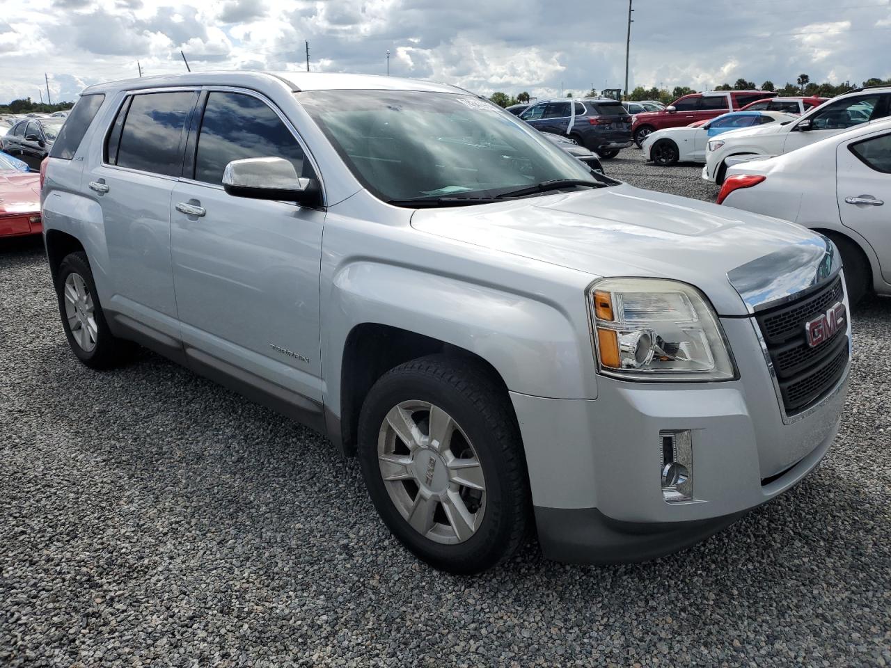 2013 GMC Terrain - Image 4