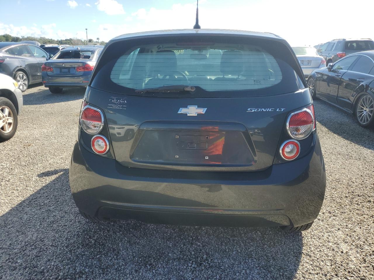 1G1JD6SH2E4142678 2014 Chevrolet Sonic Lt