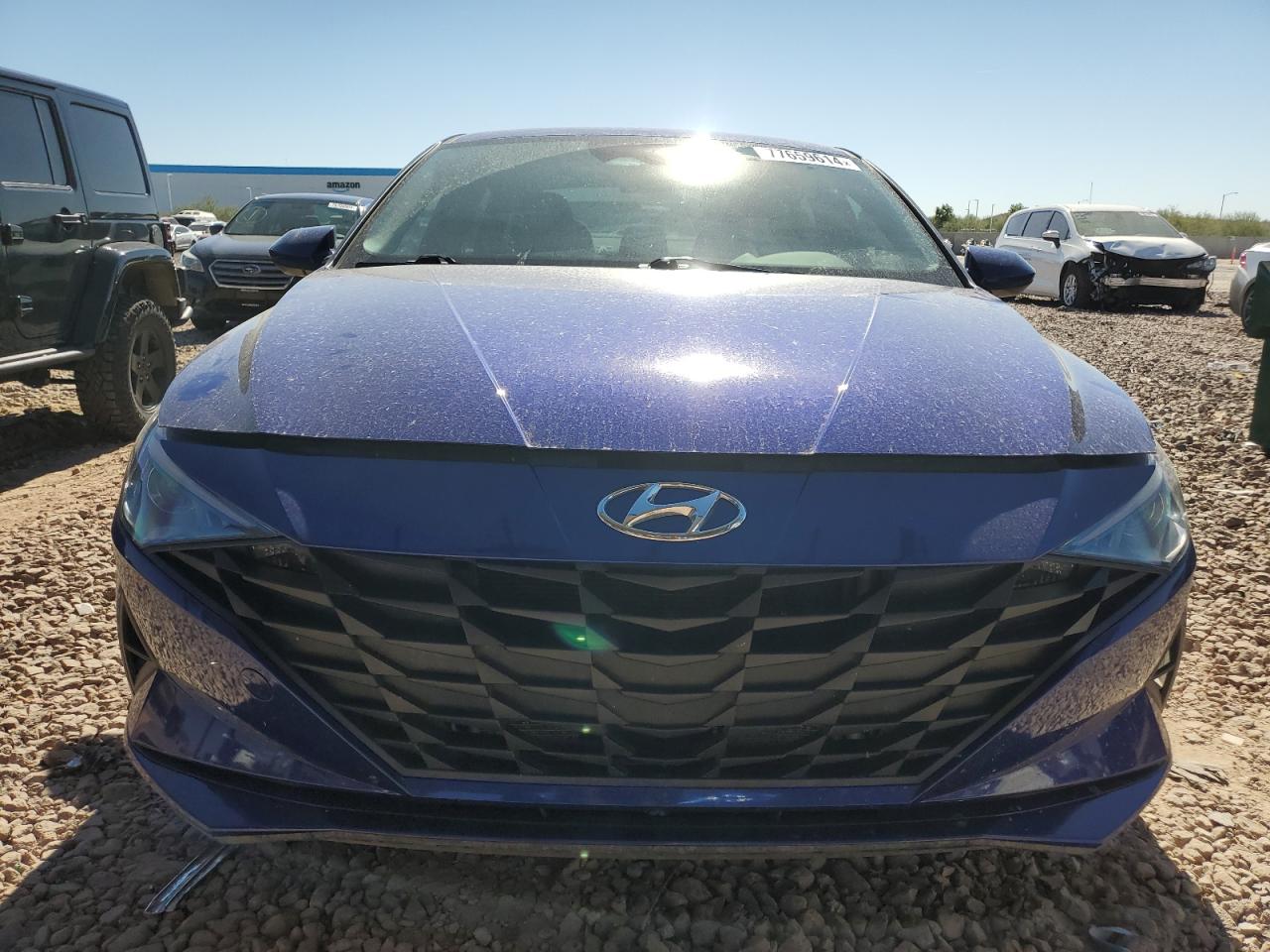 2022 Hyundai Elantra - Image 5