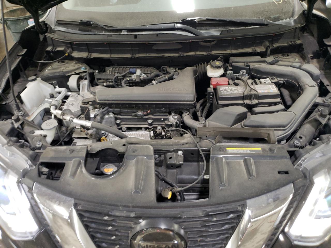 2020 Nissan Rogue - Image 11