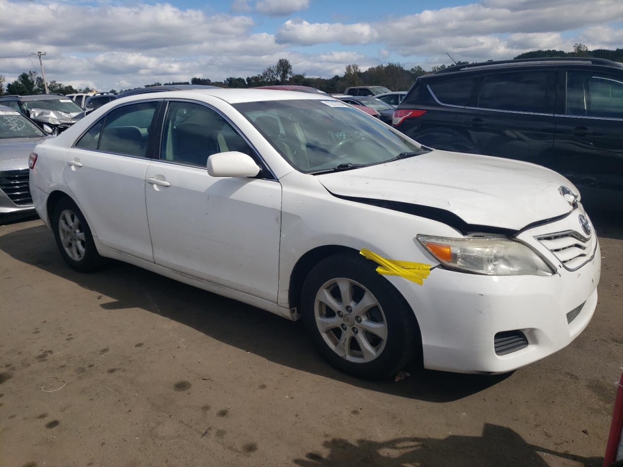 2011 Toyota Camry - Image 4