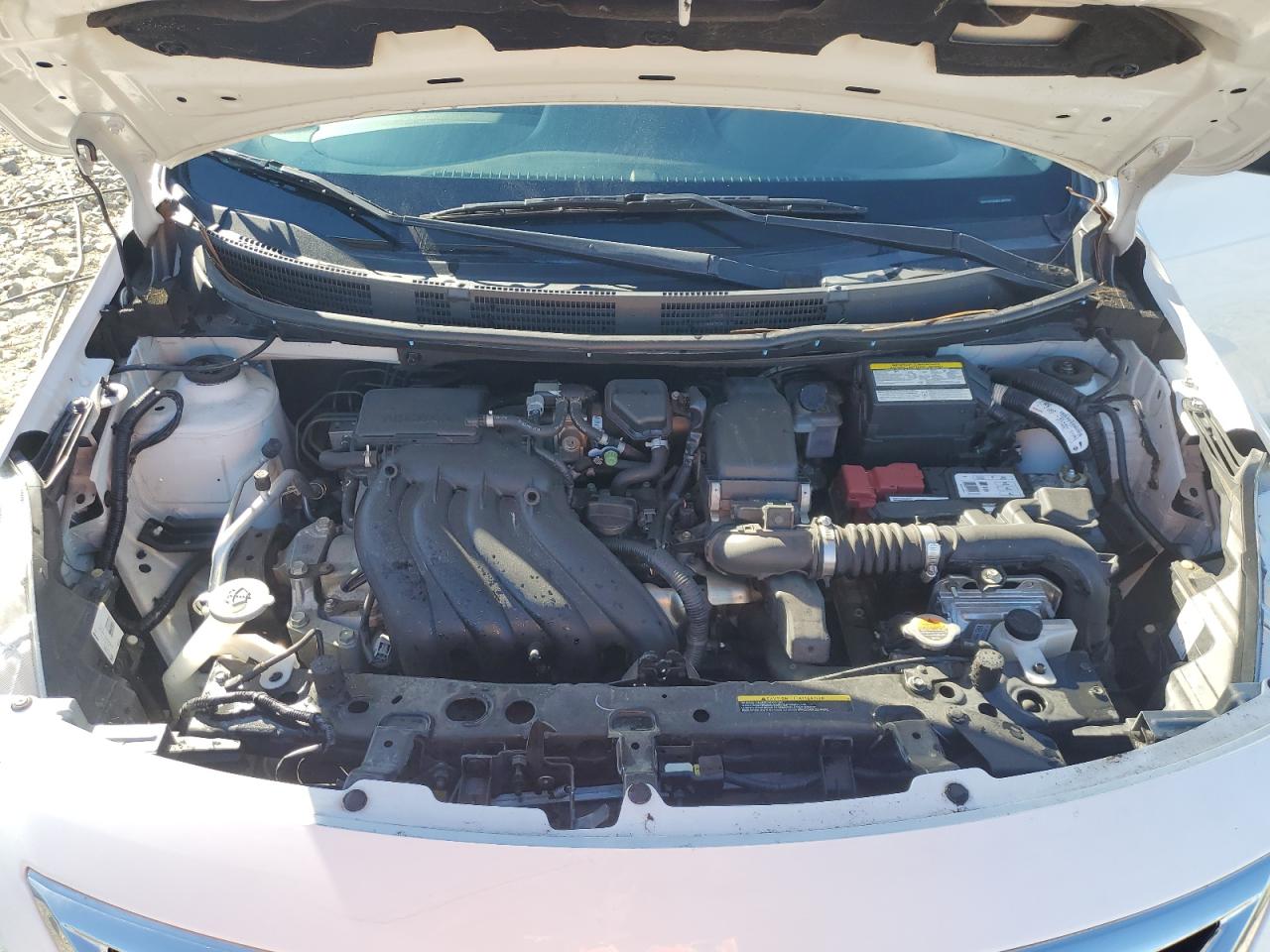 2015 Nissan Versa - Image 11