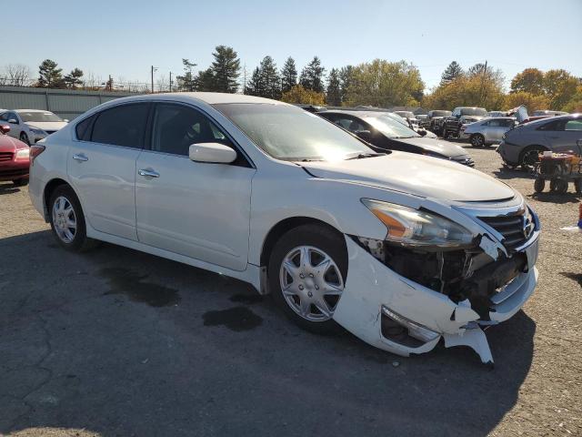  NISSAN ALTIMA 2015 White