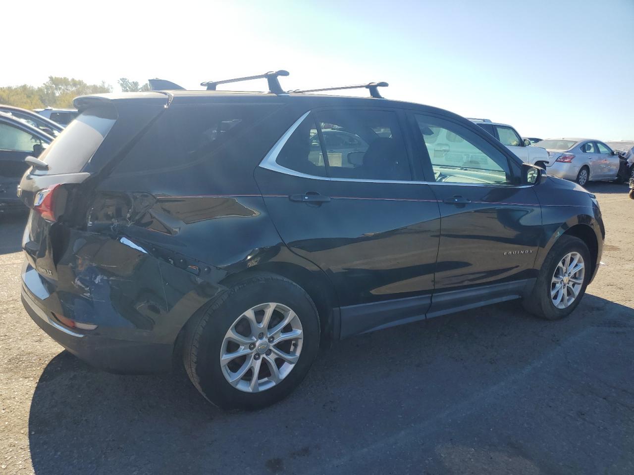 2018 Chevrolet Equinox - Image 3