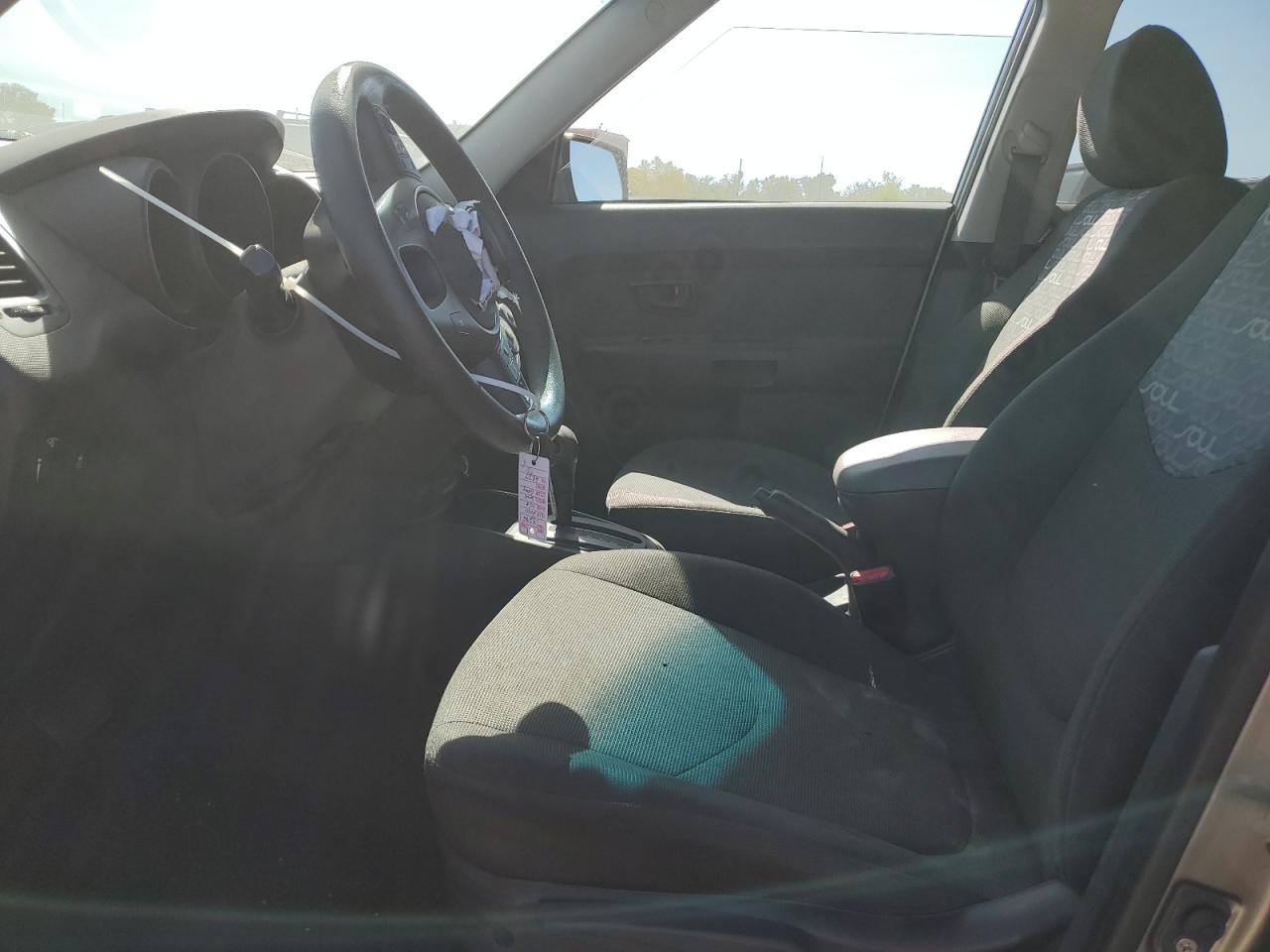 2010 Kia Soul + VIN: KNDJT2A25A7076877 Lot: 74370524