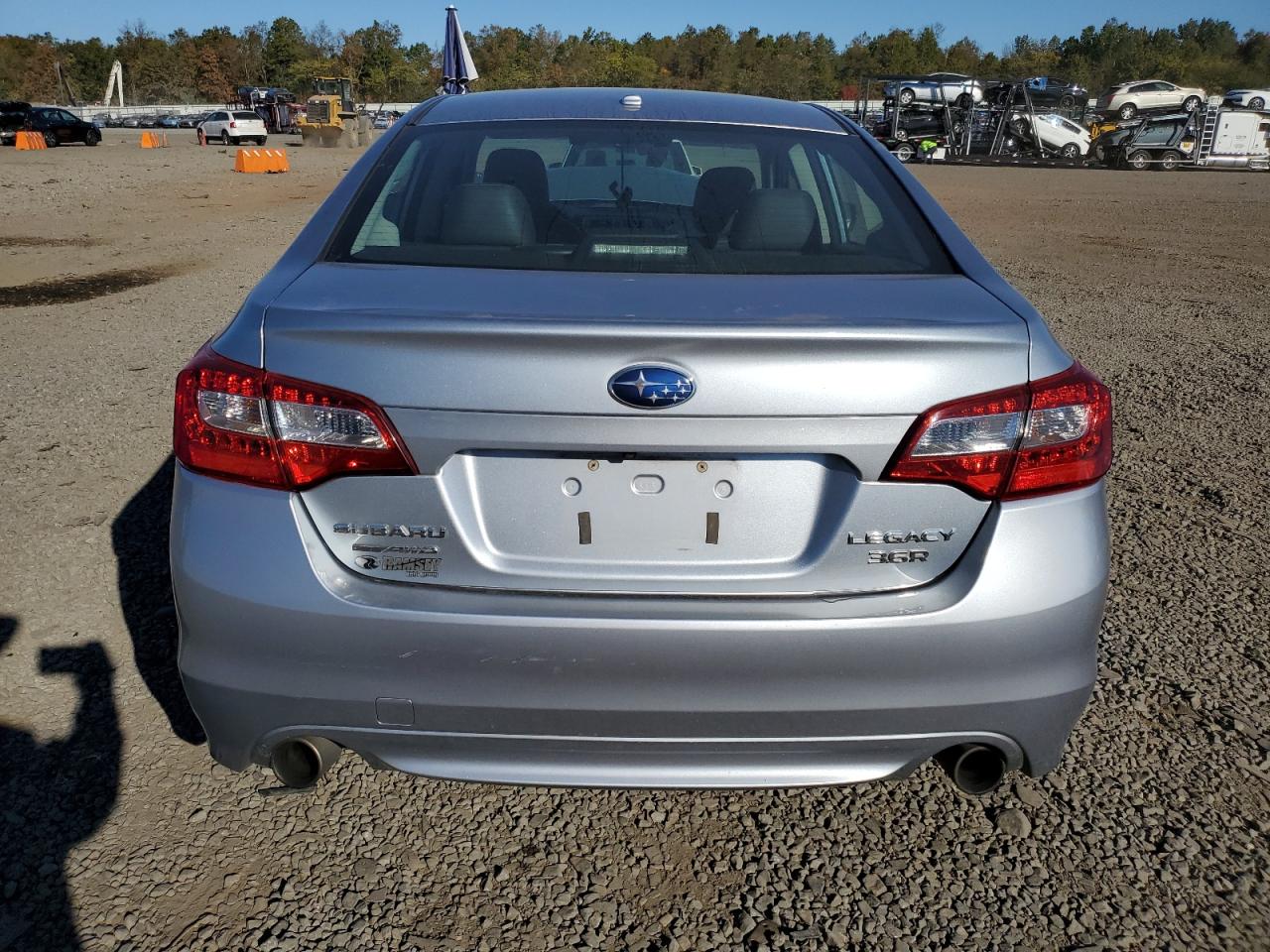 2015 Subaru Legacy 3.6R Limited VIN: 4S3BNEN61F3075818 Lot: 75639594