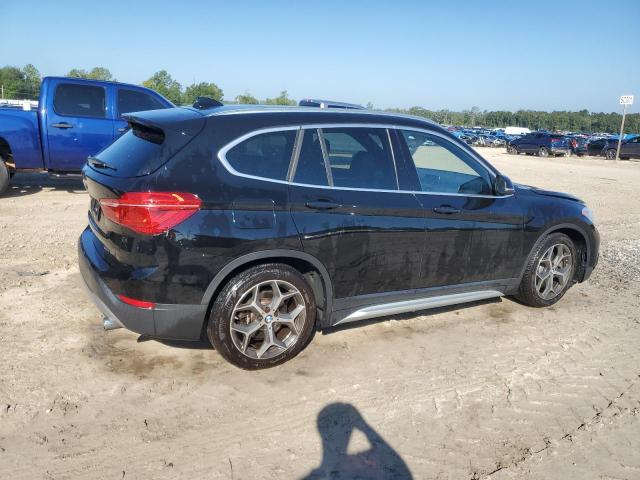  BMW X1 2018 Черный