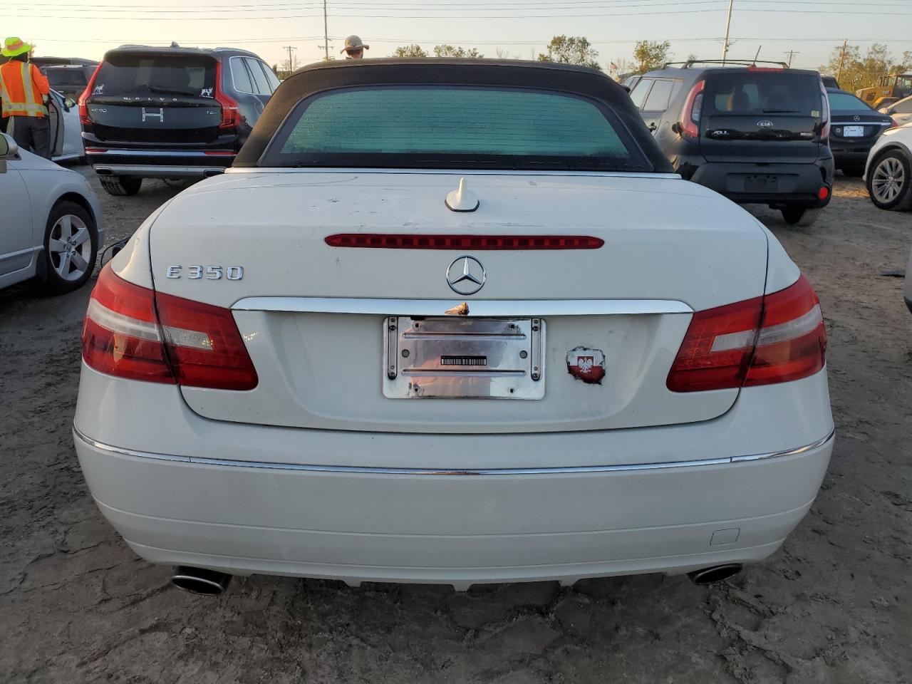 2011 Mercedes-Benz E 350 VIN: WDDKK5GFXBF067589 Lot: 75124484