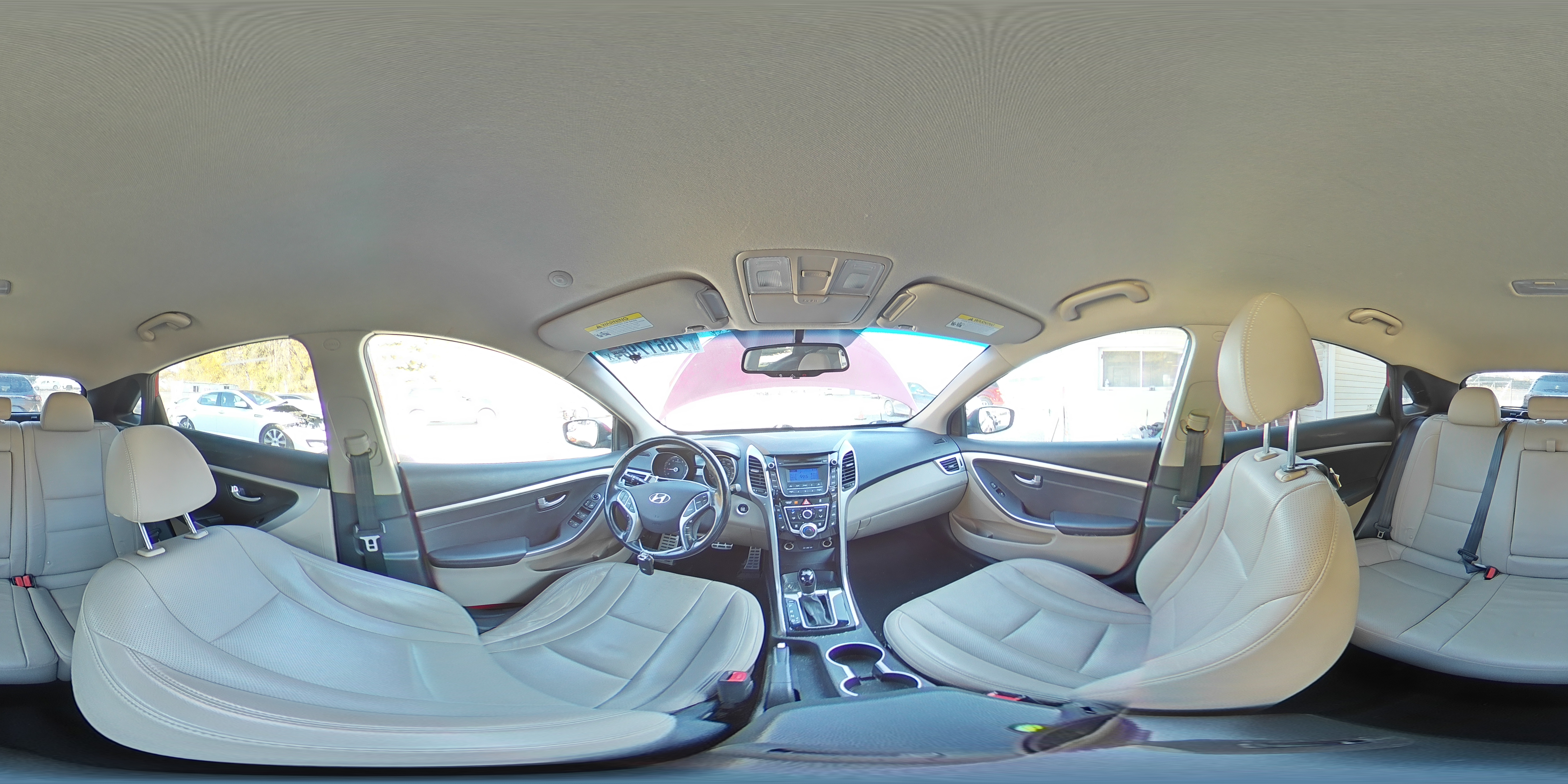 2014 Hyundai Elantra - Image 13