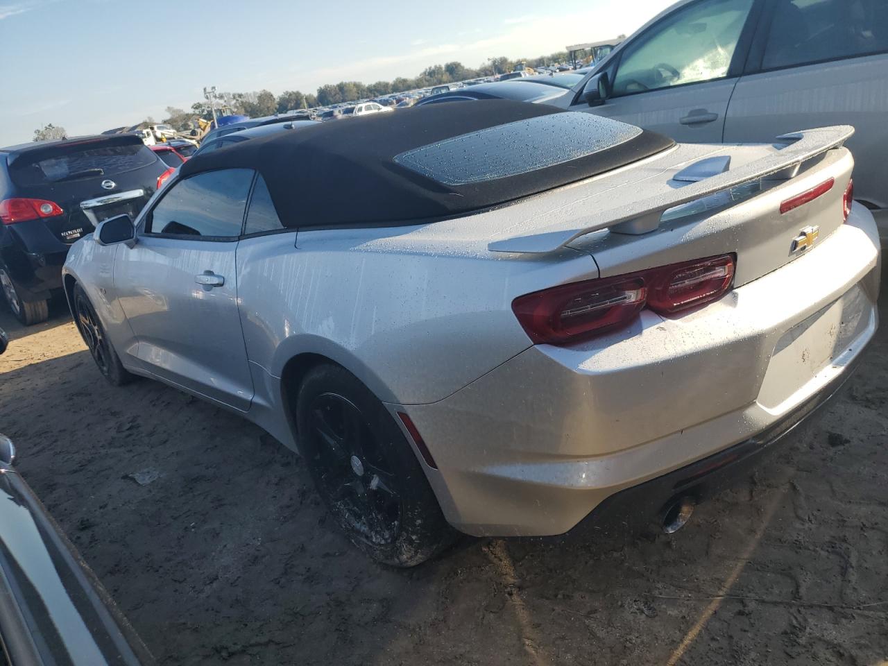 1G1FB3DX7K0153807 2019 Chevrolet Camaro Ls