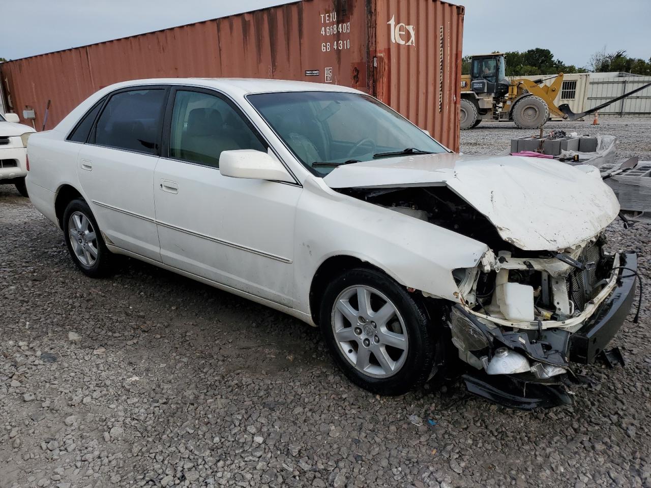 2004 Toyota Avalon - Image 4