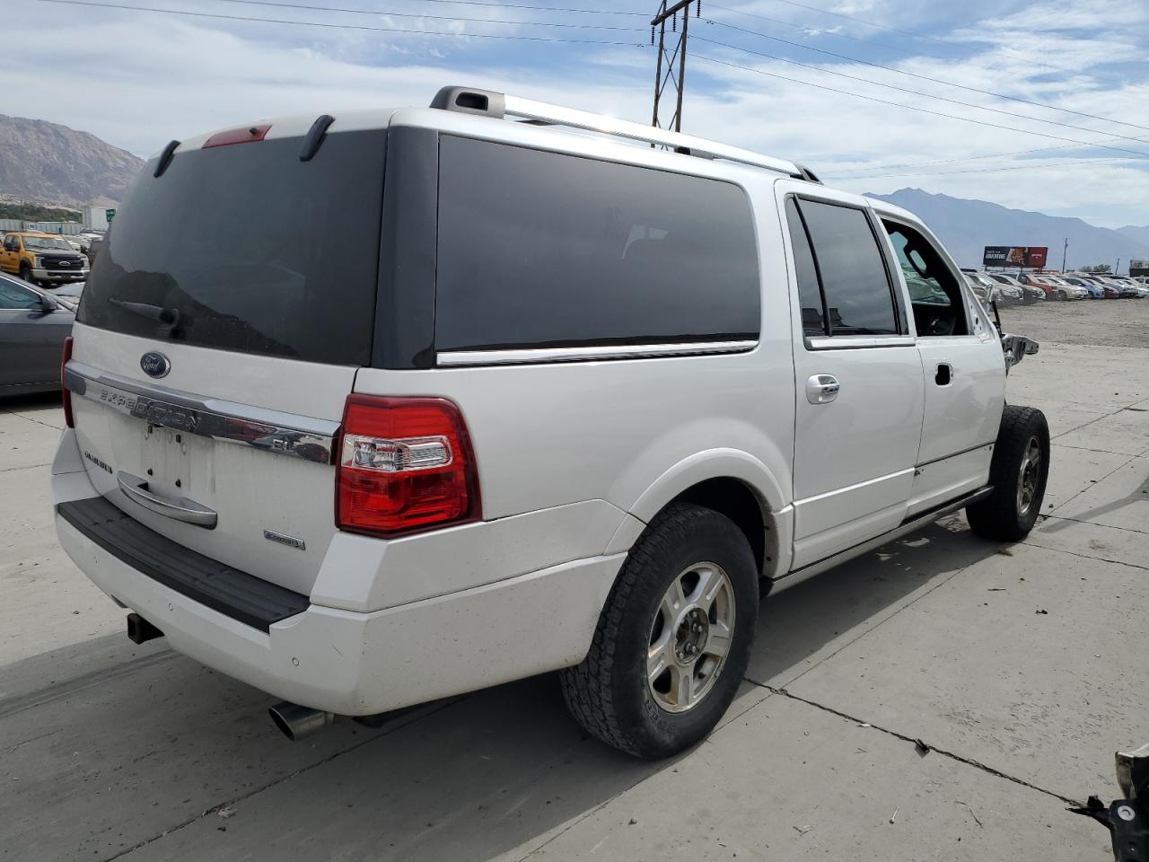 2017 Ford Expedition - Image 3