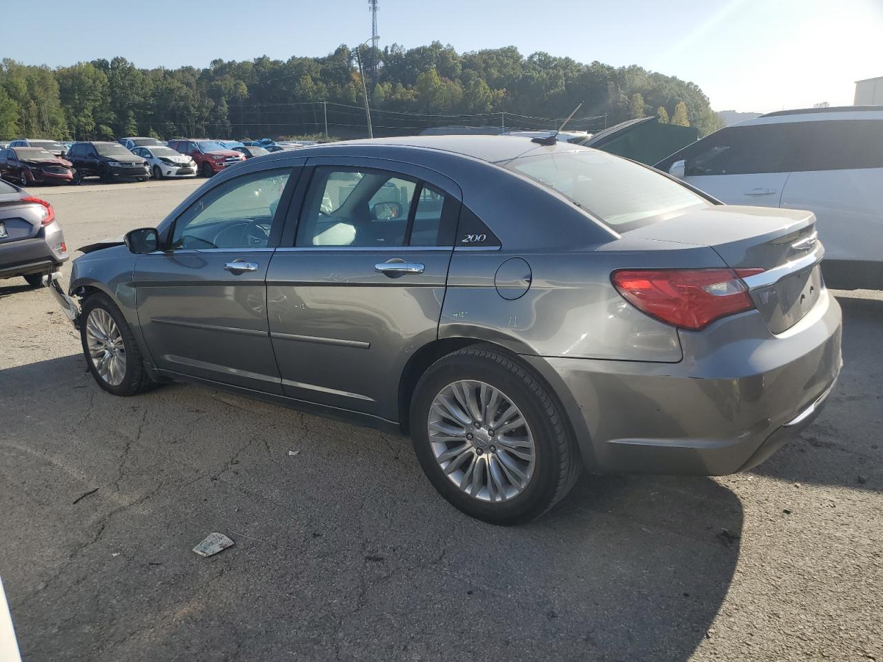 2012 Chrysler 200 - Image 2