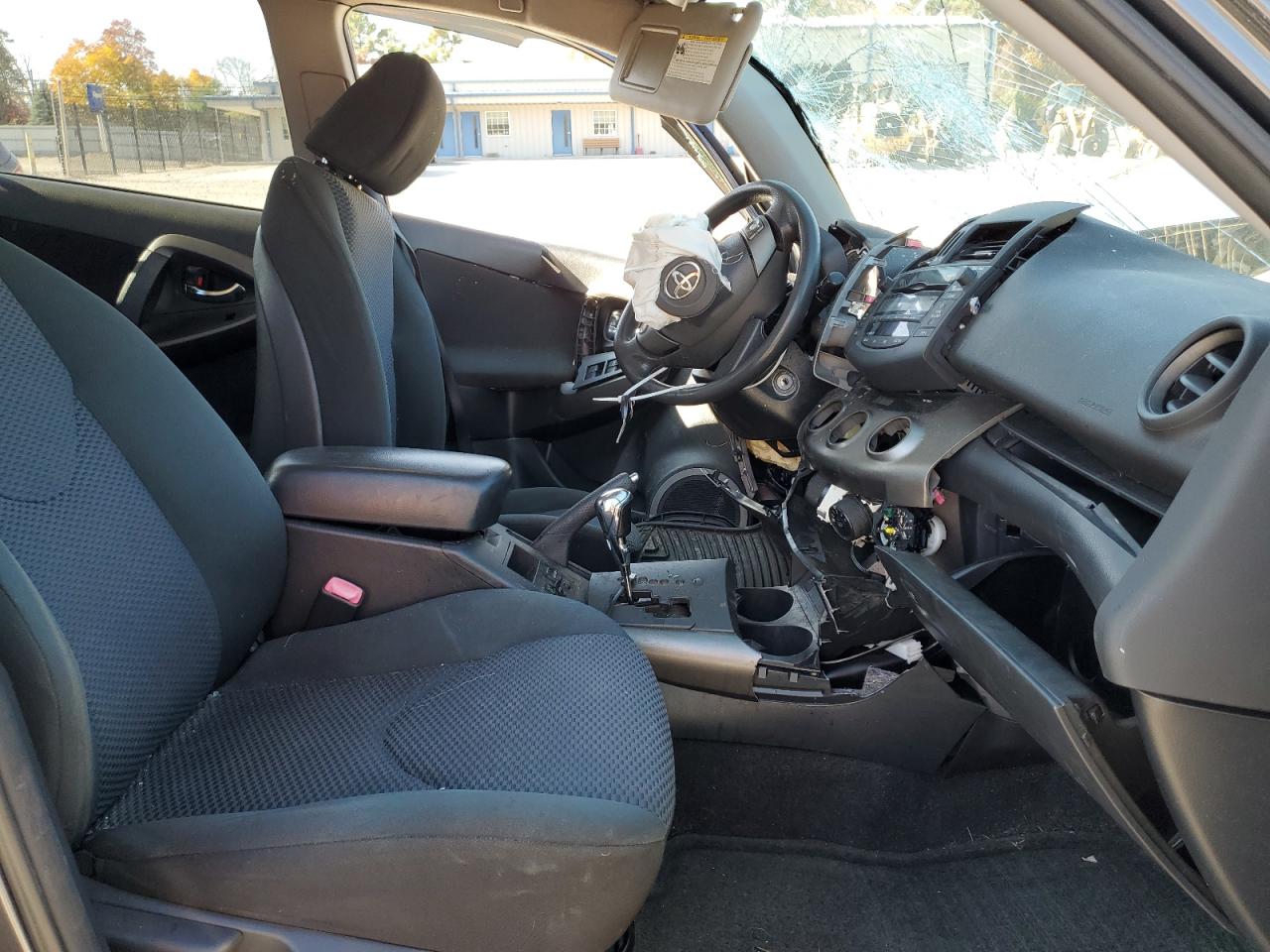 2011 Toyota RAV 4 - Image 7