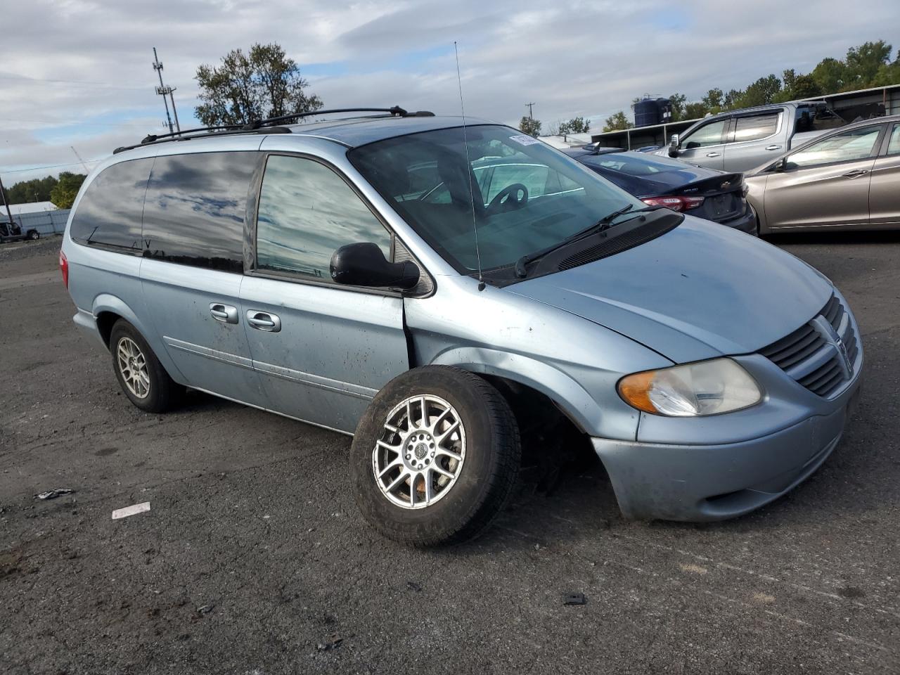 2005 Dodge Caravan - Image 4