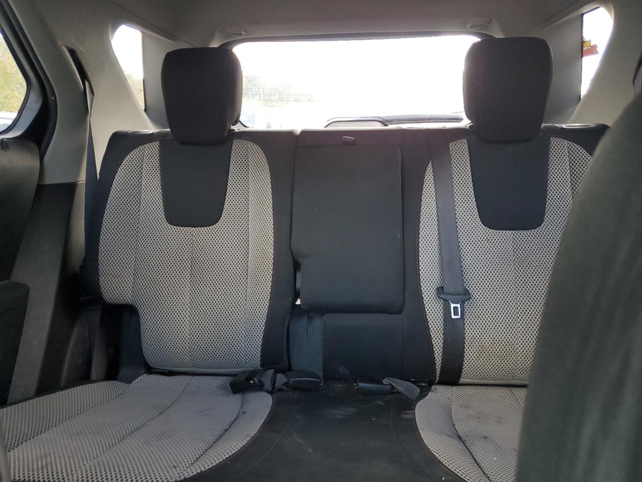 2016 Chevrolet Equinox - Image 10