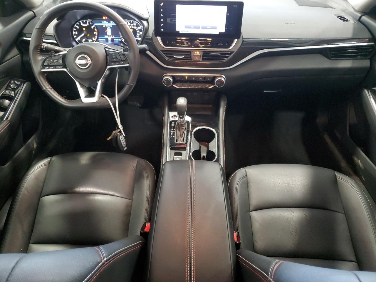 2024 Nissan Altima - Image 8